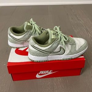 Nike dunk low fleece honeydew